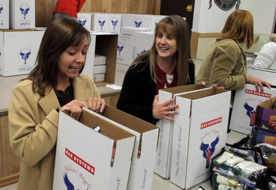 Soldiers' Angels &amp; BAE Help Military Families Send Care Packages