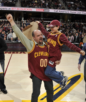 Quicken Loans Says 'Thanks a Million' and Pays Off Client's Mortgage during a Cleveland Cavaliers Basketball Game