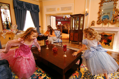 Southwest Airlines Vacations Gives you the Chance to Stay in the Disneyland® Dream Suite at the Disneyland® Resort