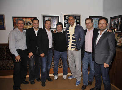 Celebrated Latin Superstar Anthony "Romeo" Santos Signs to Sony Music