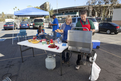 Easy Ways to Score Big at Your Next Tailgating Party