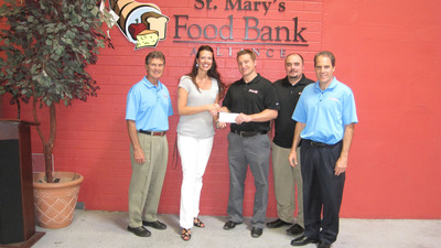Local Phusion Projects Employees Volunteer at St. Mary's Food Bank Alliance