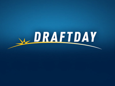 Poker Entrepreneurs Launch DraftDay Daily Fantasy Sports Website with a Chance to Win $1 Million