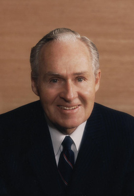 Robert W. Galvin Dies at Age 89
