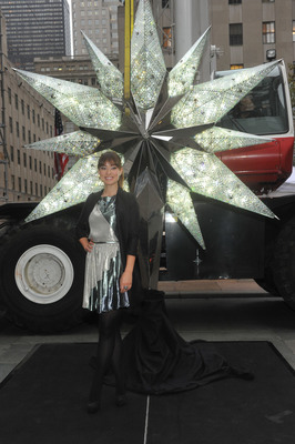 2011 Swarovski Star Revealed for Rockefeller Center Christmas Tree by Actress Olivia Wilde