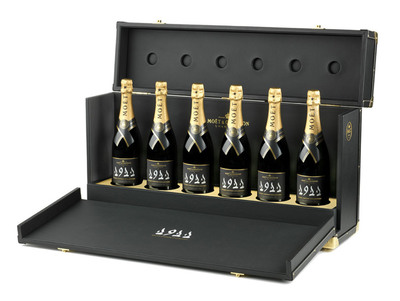 A Century-Old Vintage Treasure: Rare Collector's Case of Moet &amp; Chandon Grand Vintage 1911 to be Auctioned to Benefit The Lunchbox Fund