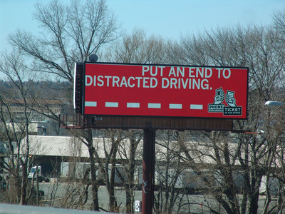 Billboards Deliver Anti-Texting Safety Message