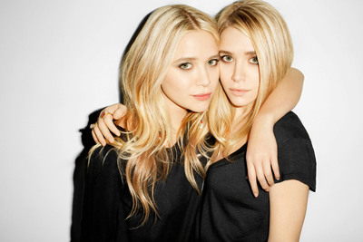 BeachMint to Launch Live 'Cyber Mint Monday' Social Commerce Experience on Facebook With R to Z Media, and Mary-kate Olsen  and Ashley Olsen
