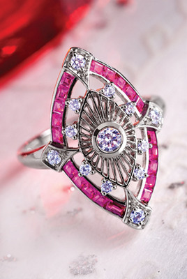 Vintage Jewelry Recaptures Old-Fashion Romance for Valentine's Day Gift Giving