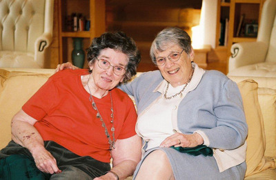 Faye Allen, mother of Paul G. Allen, dies at 90