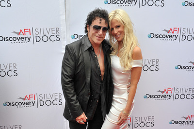 Neal Schon &amp; Michaele Salahi Did Not Bail on Audience &amp; Fans at the Discovery Channel/AFI Silverdocs Film Festival Launch Event