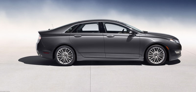 All-New Lincoln MKZ Offers More Standard Features, Lower Price Than New Lexus ES 350