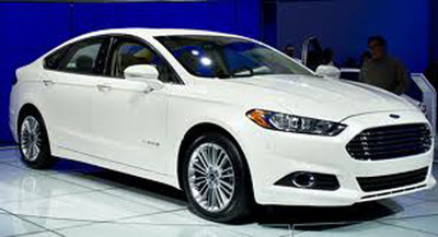Ford Fusion Hybrid Delivers Power and Fuel Efficiency in Manitowoc, WI