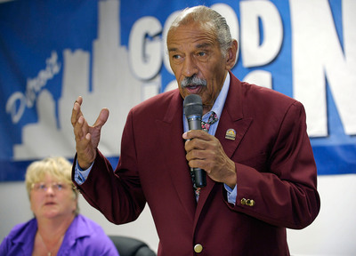 Hundreds Join Congressman Conyers, Good Jobs Now to Call for Wage Increase