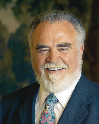 NEWH, Inc. Names Herbert V. Kohler, Jr., chairman and CEO of Kohler Co., the 2012 Icon of Industry