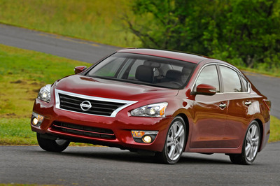 2013 Nissan Altima Earns 5-Star NCAP Rating