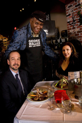 George Wallace Serves Up Some Laughs &amp; Meals At Grape Street Cafe in Las Vegas