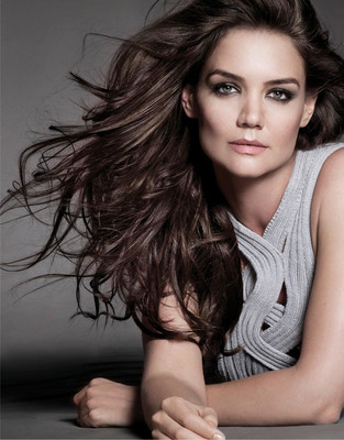 Alterna Haircare Announces Katie Holmes As Global Spokesperson And Co-Owner