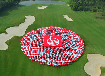 World's Largest Golf Club &amp; Spa Resort Creates World's Biggest QR Code