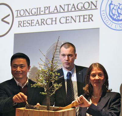 In a Historic Swedish-Chinese Collaboration, the Tongji-Plantagon Research Center Opens to Tackle Global Food Crisis