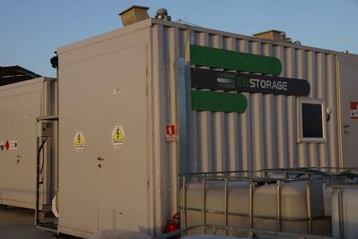 Enstorage Goes Live with A 50 KW, Grid Connected HBr Flow Battery
