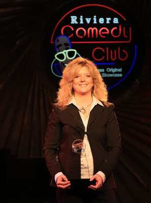 "Naughty Mommy" Maria Walsh Wins Nationwide Comic Search at Iconic Riviera Casino &amp; Hotel