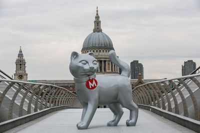 Giant Monopoly Cat Spotted on Tour of London Landmarks