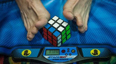 Speedcuber-Showdown bei der Rubik's Cube-Weltmeisterschaft 2013 in Las Vegas
