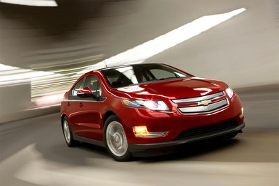 Chicago Chevy Dealer Helps Customers Uncover Chevy Volt Savings