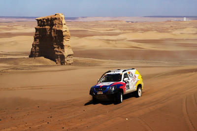 GAC GONOW's Aoosed GX5 Sweeps Top Two In Production Category At 2013 Taklimakan Rally