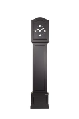 Studio Cloggy[TM] brings Cloggy's Grandfather Clock Back with Dutch Design