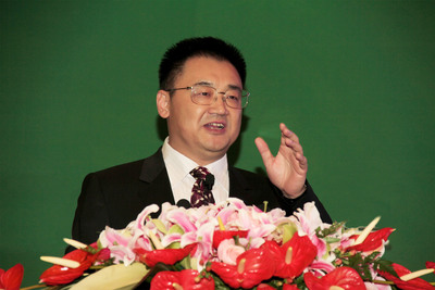 El Dr. Rongxiang Xu, propietario de la patente estadounidense de la ruta científica de "regeneración de órganos dañados" promovida por el Presidente Obama, inventa la "Célula Regenerativa Potencial" (PRC)