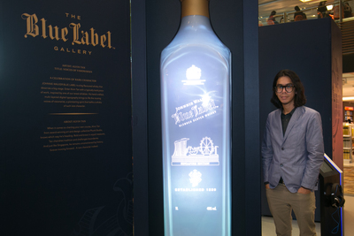 World's First 3D Art Exhibition Launched in a Bottle