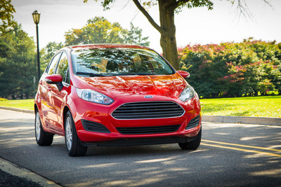 2014 Ford Fiesta with New 1.0-Liter EcoBoost Engine Sets New Benchmark for Fuel Efficiency, Power