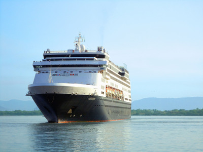 Mazatlan Welcomes 18,000 New Visitors With the Return of Three Major Cruise Lines in 2013/2014