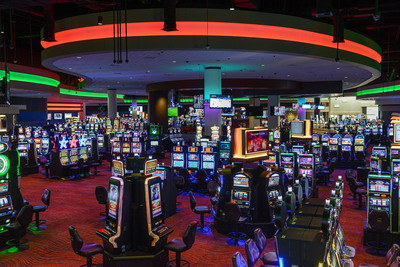 Miami Valley Gaming Welcomes Thousands of Southwest Ohio Patrons on Opening Day of $175 Million Entertainment Venue