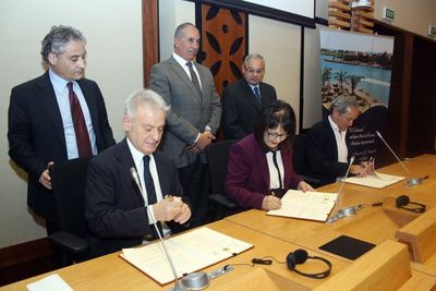 El Ministro de Estado de Asuntos Medioambientales de Egipto firma un acuerdo con Italia