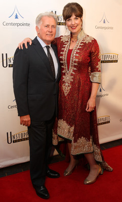 Celebrities, Authors, VIPs Graced This Weekend's Unstoppable Foundation Gala