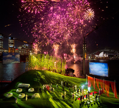La ópera ilumina el puerto de Sydney