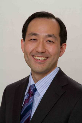 Spine Specialist, HoSun Hwang, M.D., of Houston Methodist Orthopedics &amp; Sports Medicine Talks About Back and Neck Pain in Upcoming Seminar