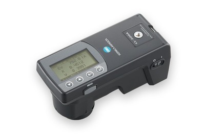 CL-500A Illuminance Spectrophotometer - Portable solution for measuring light source color and illuminance