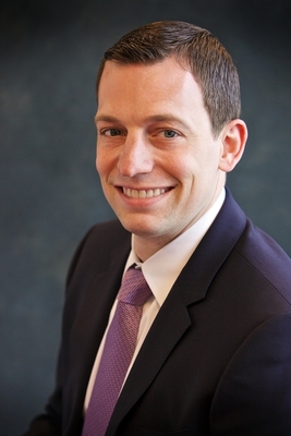 CNA promotes Matt Szabo to Commercial Underwriting Officer for Chicago, Illinois, and Wisconsin.