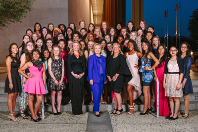 Hilary Rodham Clinton, Kay Krill and Alyse Nelson with 2014 ANNpower Fellows