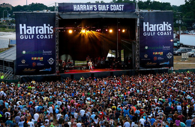 Country Star Darius Rucker rocks the Grand Opening of Harrah’s Gulf Coast.