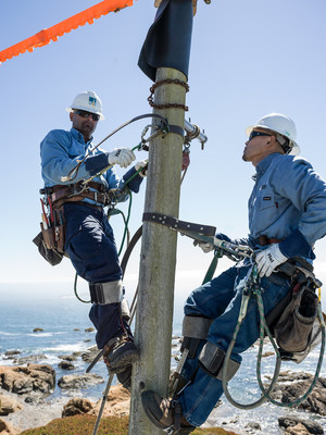 PG&amp;E and IBEW 1245 Celebrate Journeyman Lineman Recognition Day