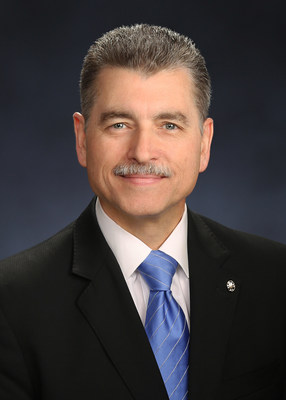 American Osteopathic Association Installs Cleveland Clinic Executive Robert S. Juhasz, DO, as President