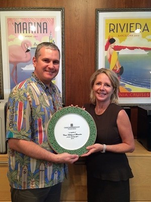 Jim Work receiving Oceania Cruise Connoisseur Club Award.