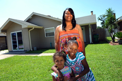 A HELP grant from FHLB Dallas and IBERIABANK assisted Rasheed Kelly with the downpayment on her first home.