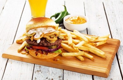 Applebee's® presenta en México la primer línea de hamburguesas "All-in Burgers"