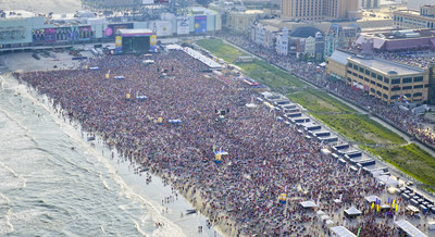 65,000 visitors on Atlantic City's free beach for July's Blake Shelton concert